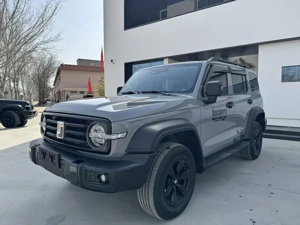 Tank 300 2023 Off-Road Version 2.0T Conqueror купить на сайте DeffCars