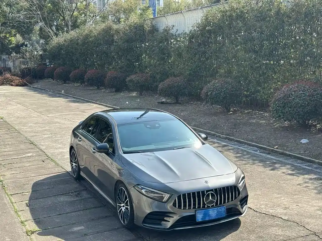 Mercedes-Benz A-Class AMG 2023 AMG A 35 L 4MATIC купить на сайте DeffCars