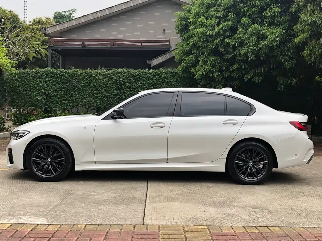 BMW 3 Series 2022 facelift 325Li M Sports Night Package купить на сайте DeffCars