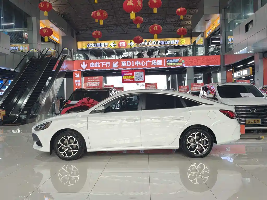 MG5 2023 180DVVT CVT Deluxe Edition купить на сайте DeffCars