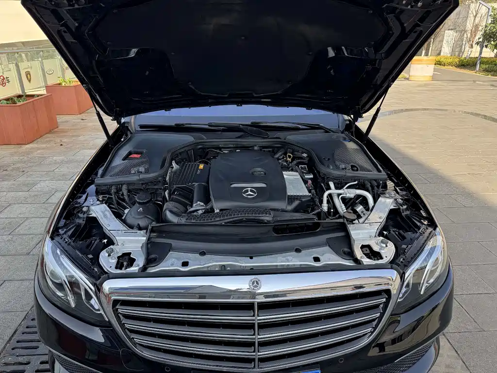 Mercedes-Benz E-Class 2019 E 200 L купить на сайте DeffCars