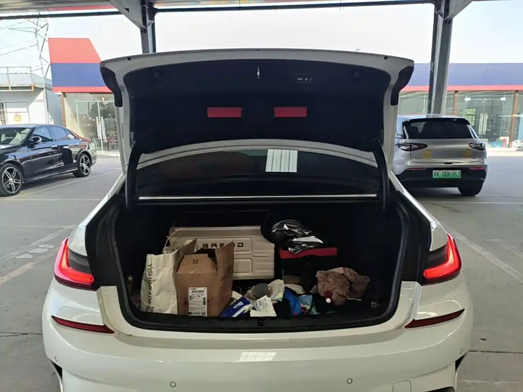 BMW 3 Series 2022 facelift 325Li M Sports Package купить на сайте DeffCars