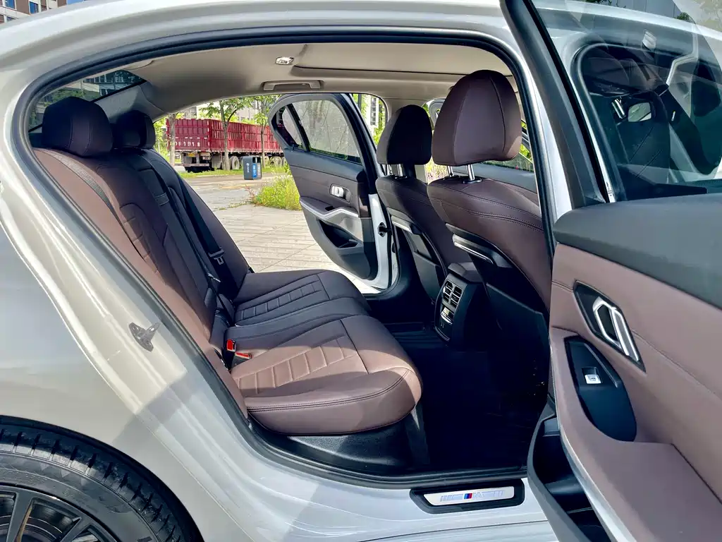 BMW 3 Series 2021 325Li M Sports Package купить на сайте DeffCars