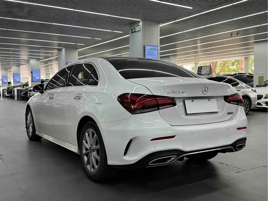 Mercedes-Benz A-Class 2019 A 200 L Sports Sedan купить на сайте DeffCars