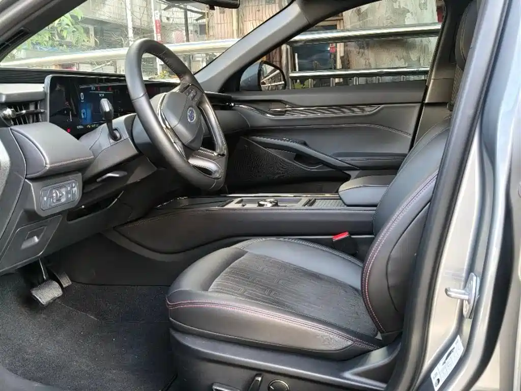 Mondeo 2023 EcoBoost 180 Extreme купить на сайте DeffCars