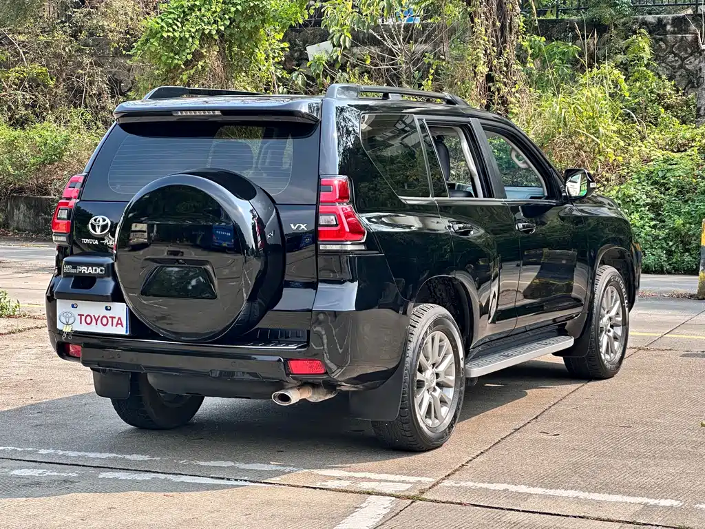 Prado 2018 3.5L automatic VX NAVI rear mounted spare tire купить на сайте DeffCars
