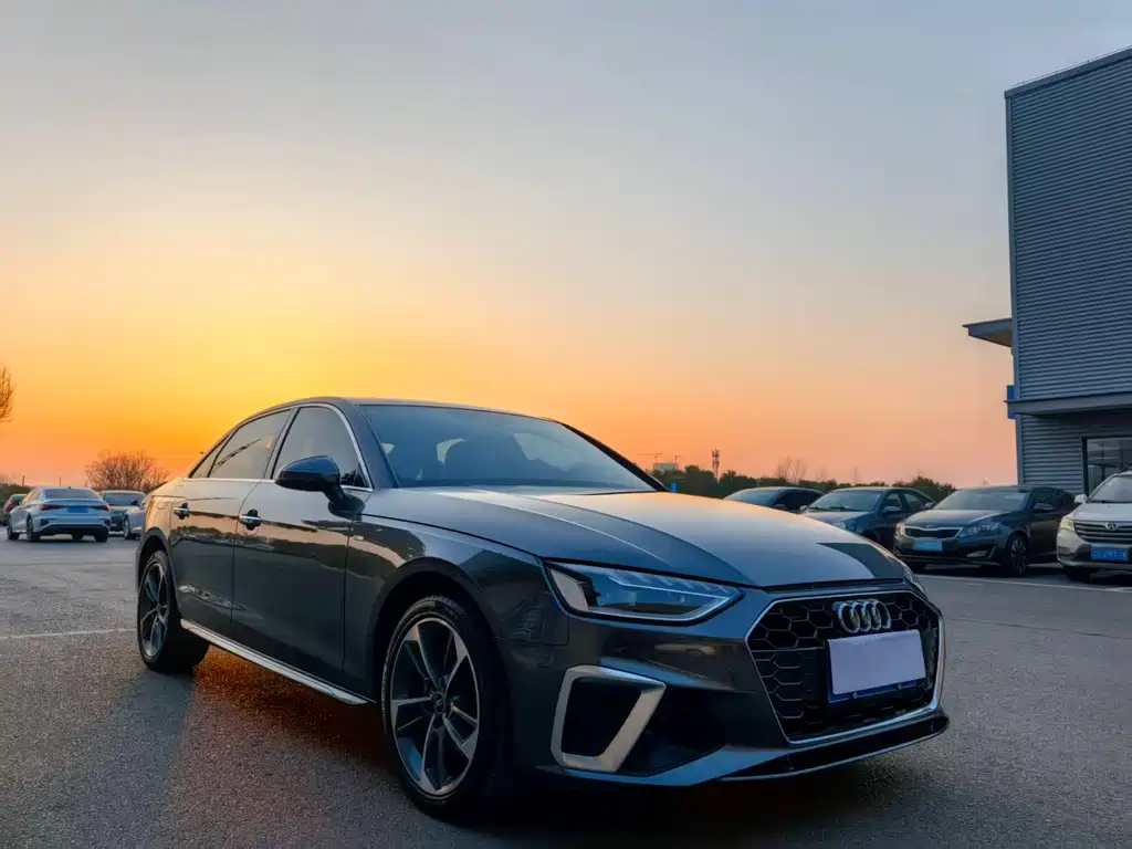 Audi A4L 2023 40 TFSI Fashionable and Dynamic купить на сайте DeffCars