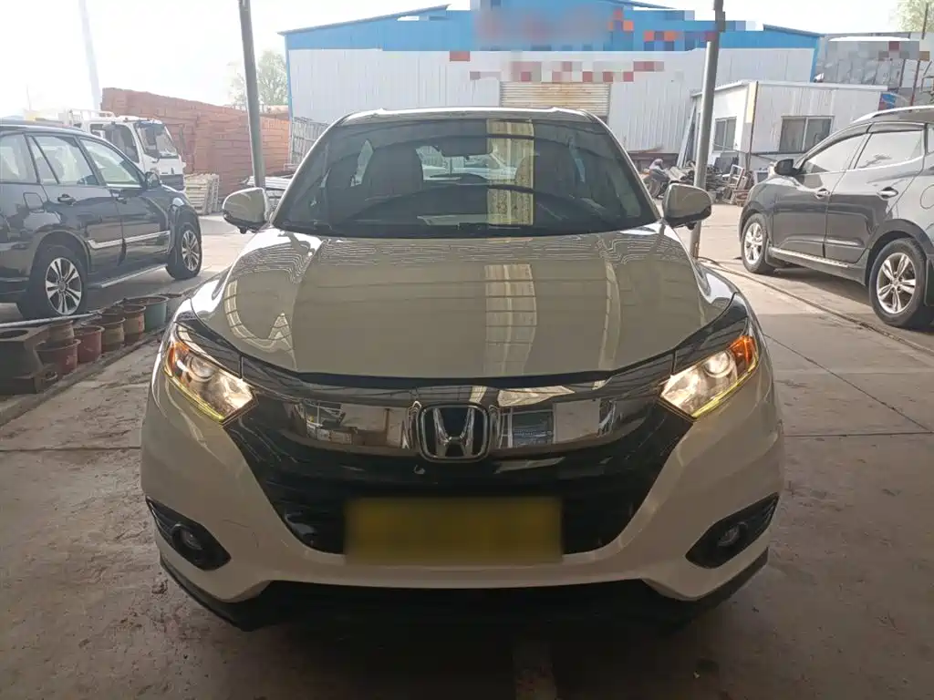 Binzhi 2019 220 TURBO CVT Elite Edition National VI купить на сайте DeffCars