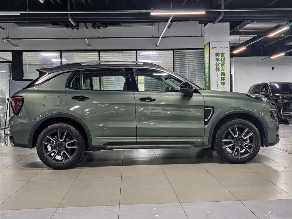 Lynk & Co 01 2024 2.0TD 2WD Global Pro купить на сайте DeffCars