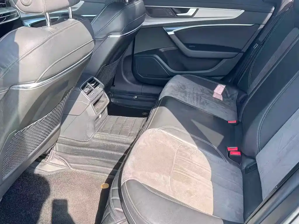 Audi A6L 2021 40 TFSI luxury and dynamic model купить на сайте DeffCars