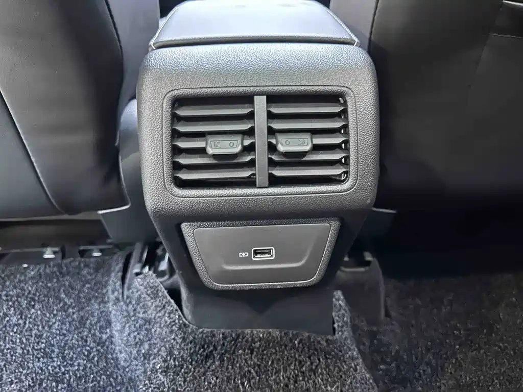 Jetta VS7 2022 280TSI automatic high-gloss enjoyment version купить на сайте DeffCars