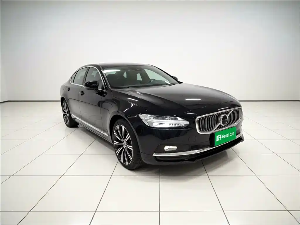 Volvo S90 2021 B5 Zhiya Luxury Edition купить на сайте DeffCars