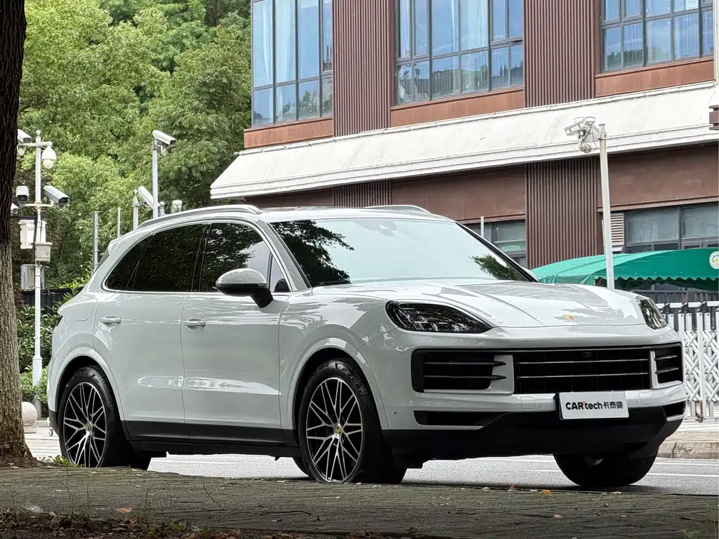Cayenne 2024 Cayenne 3.0T купить на сайте DeffCars