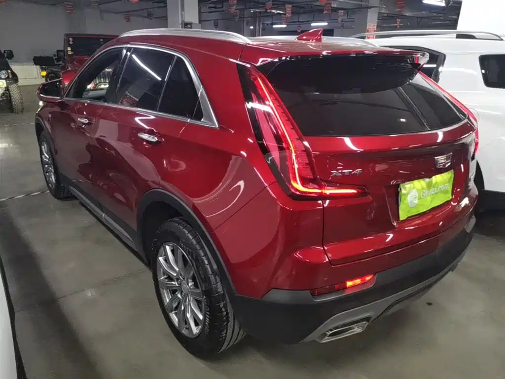 凯迪拉克XT4 2022款 28T 两驱豪华型 купить на сайте DeffCars