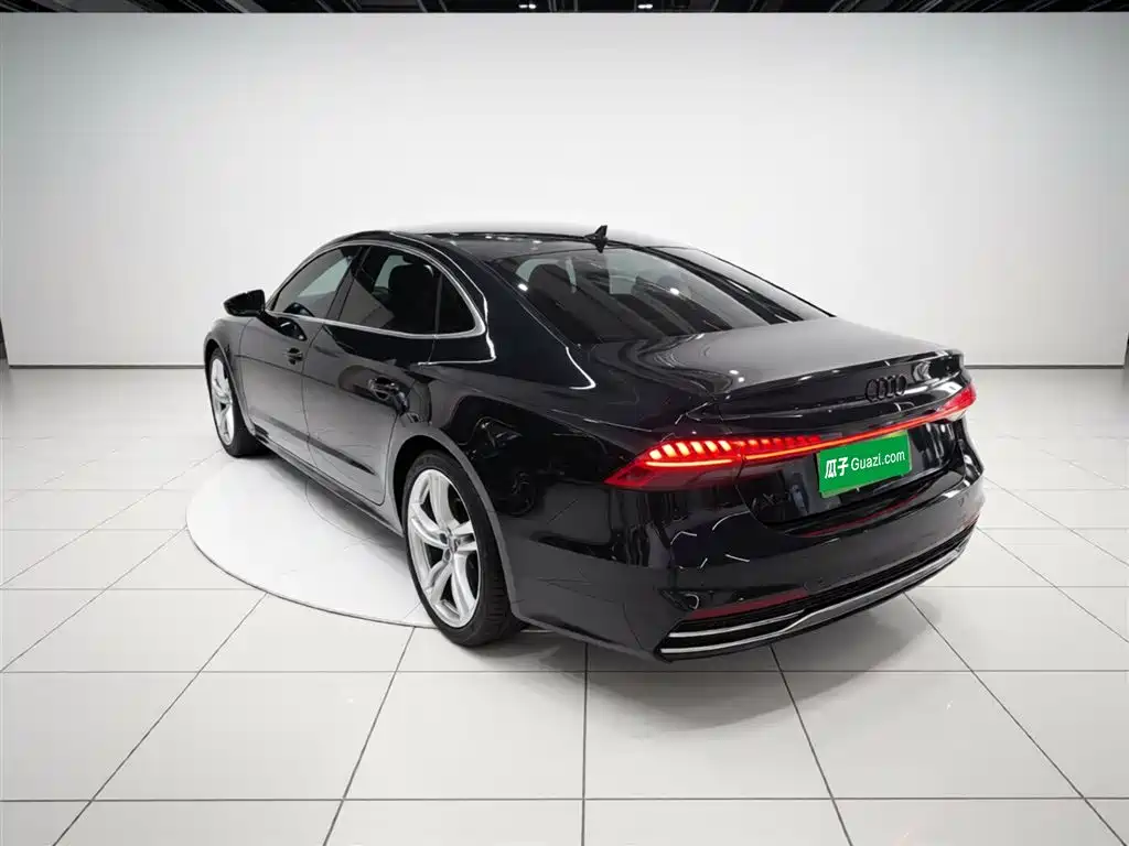 Audi A7L 2024 45TFSI quattro S-line vision type liquid crystal package купить на сайте DeffCars