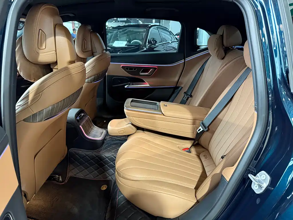 Mercedes-Benz E-Class 2024 E 300 L Fashion Model купить на сайте DeffCars