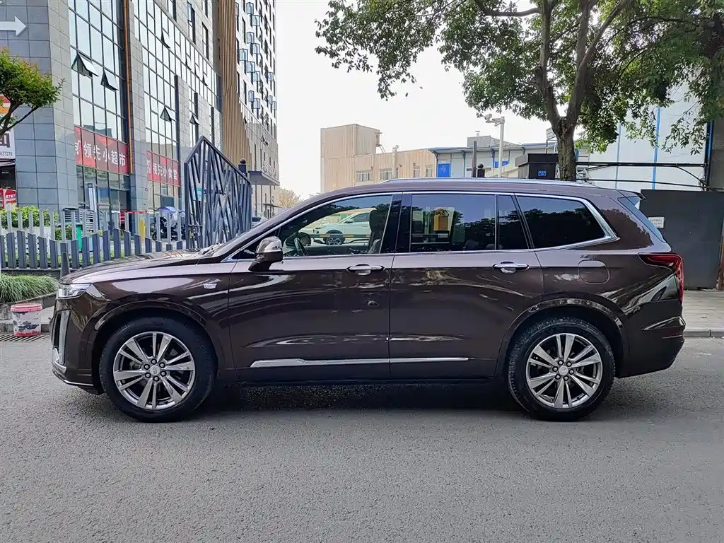 Cadillac XT6 2020 28T six-seat four-wheel drive luxury model купить на сайте DeffCars