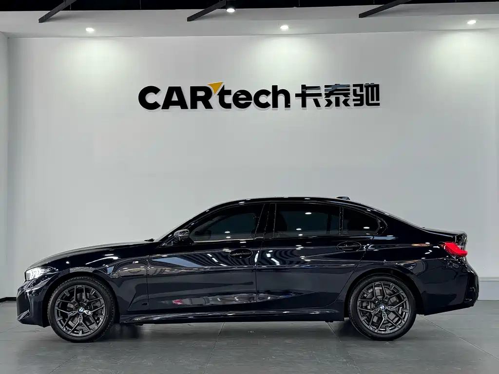 BMW 3 Series 2025 330Li M Sports Night Package купить на сайте DeffCars