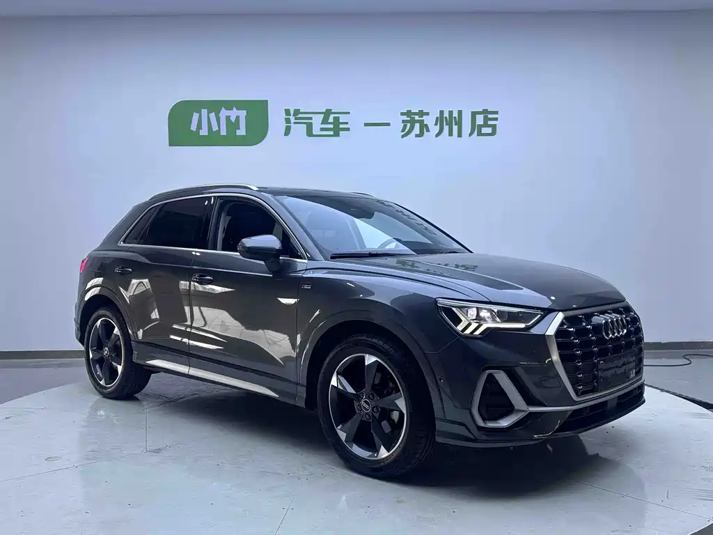 Audi Q3 2022 35 TFSI Fashionable and Dynamic купить на сайте DeffCars