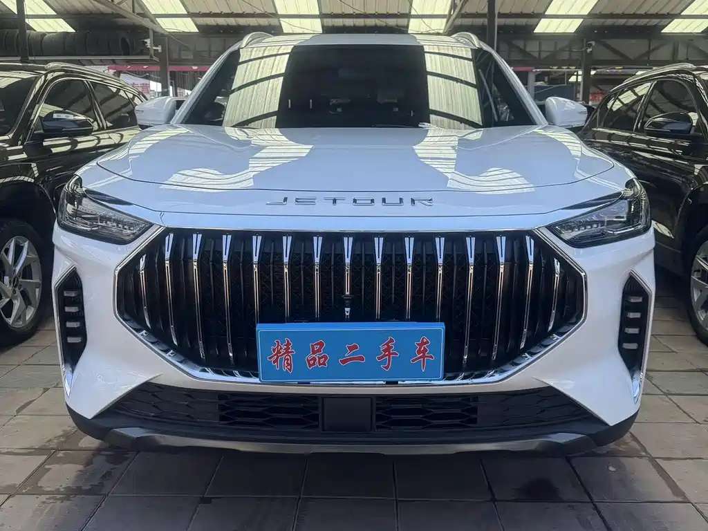 Jietu X70 PLUS 2023 model 1.5T DCT Brave PLUS 7 seats купить на сайте DeffCars