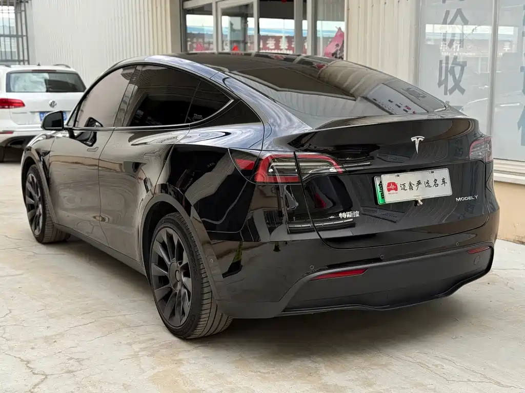 Model Y 2022 facelift rear-wheel drive version купить на сайте DeffCars