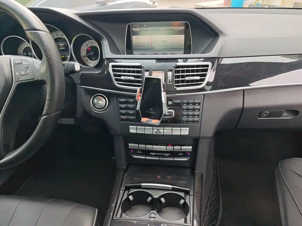 Mercedes E-Class 2015 E 260 L Sports купить на сайте DeffCars