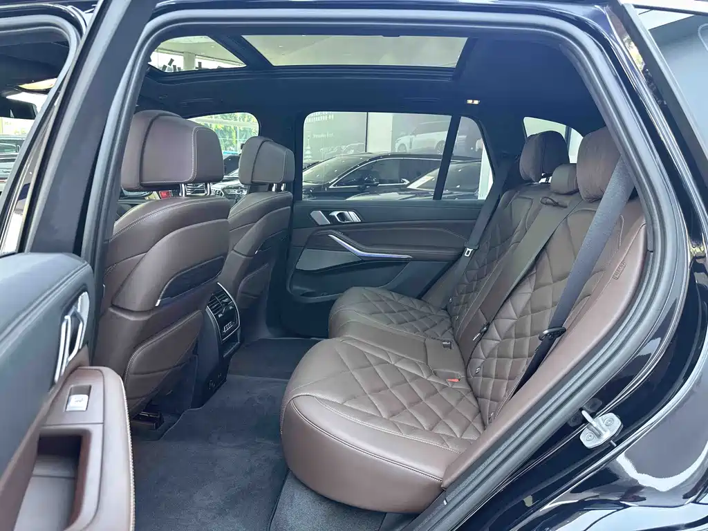 BMW X5 2022 facelift xDrive 30Li exclusive M sports package купить на сайте DeffCars
