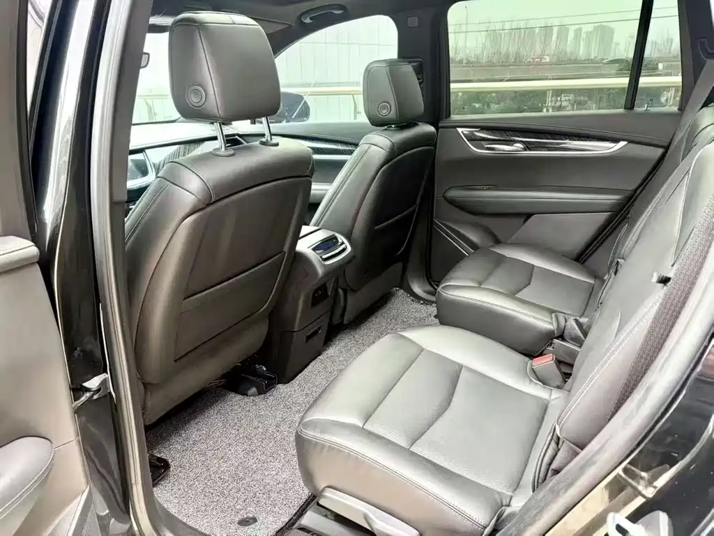 Cadillac XT6 2022 2.0T six-seat four-wheel drive luxury 120th anniversary limited edition купить на сайте DeffCars