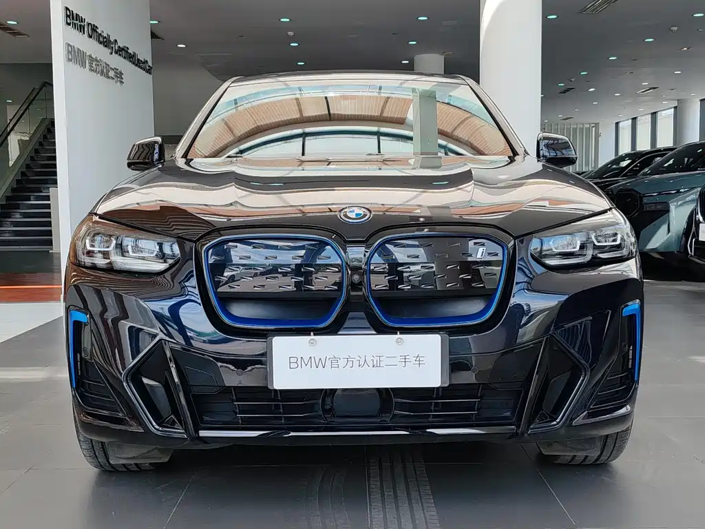 BMW iX3 2022 leading model купить на сайте DeffCars