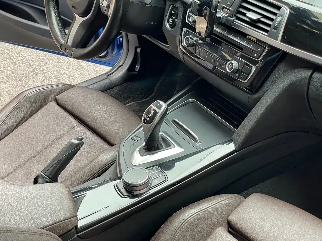 BMW 3 Series 2018 320Li Leading M Sports Package купить на сайте DeffCars