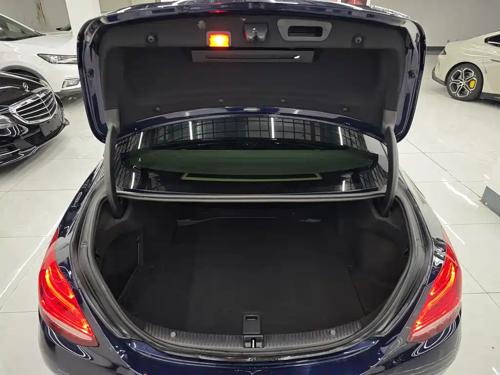 Mercedes-Benz C-Class 2017 facelift C 200 L sports version купить на сайте DeffCars