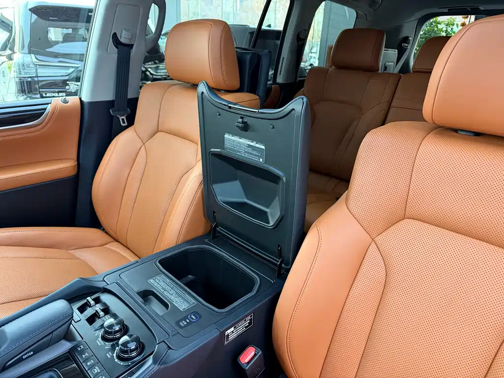 Lexus LX 2019 570 Premium Luxury Edition купить на сайте DeffCars