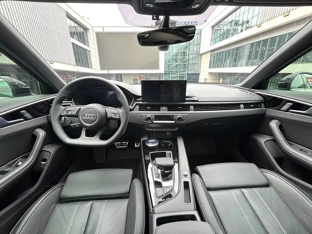 Audi A4L 2024 40 TFSI luxury and dynamic model купить на сайте DeffCars