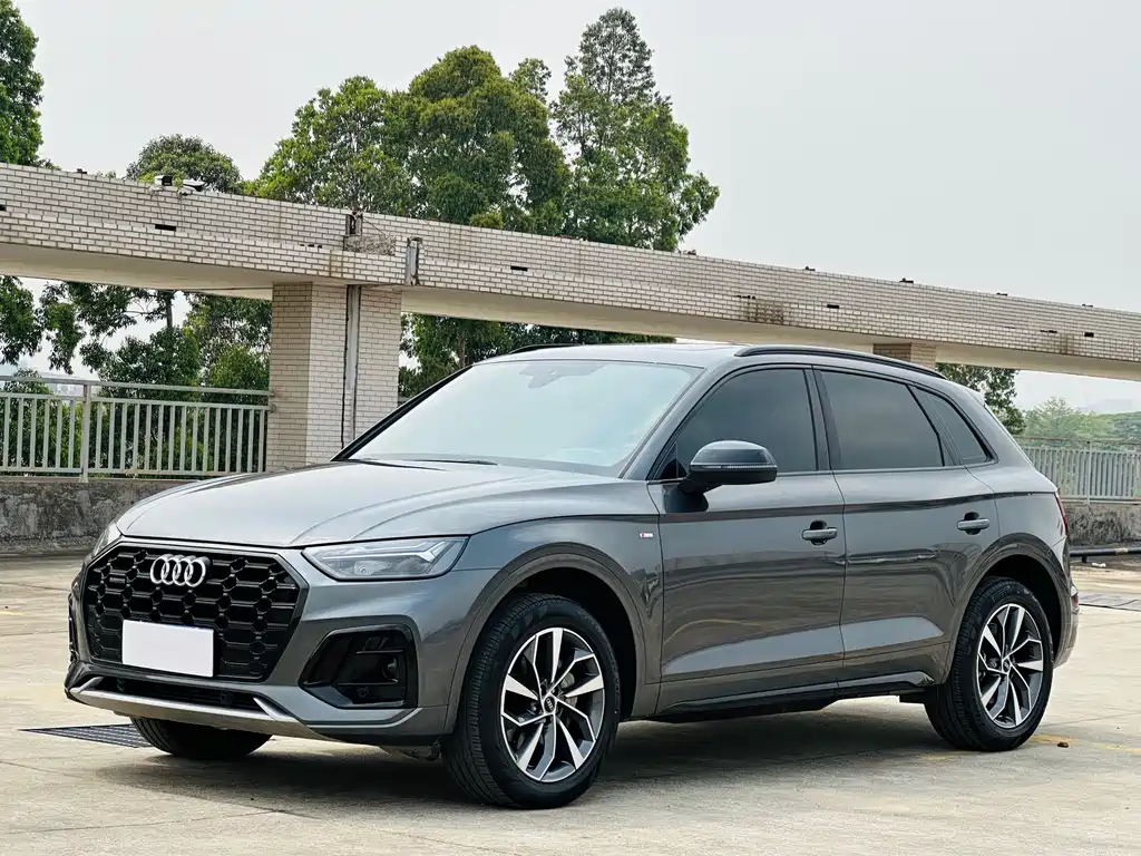 Audi Q5L 2023 40T luxury and dynamic model купить на сайте DeffCars