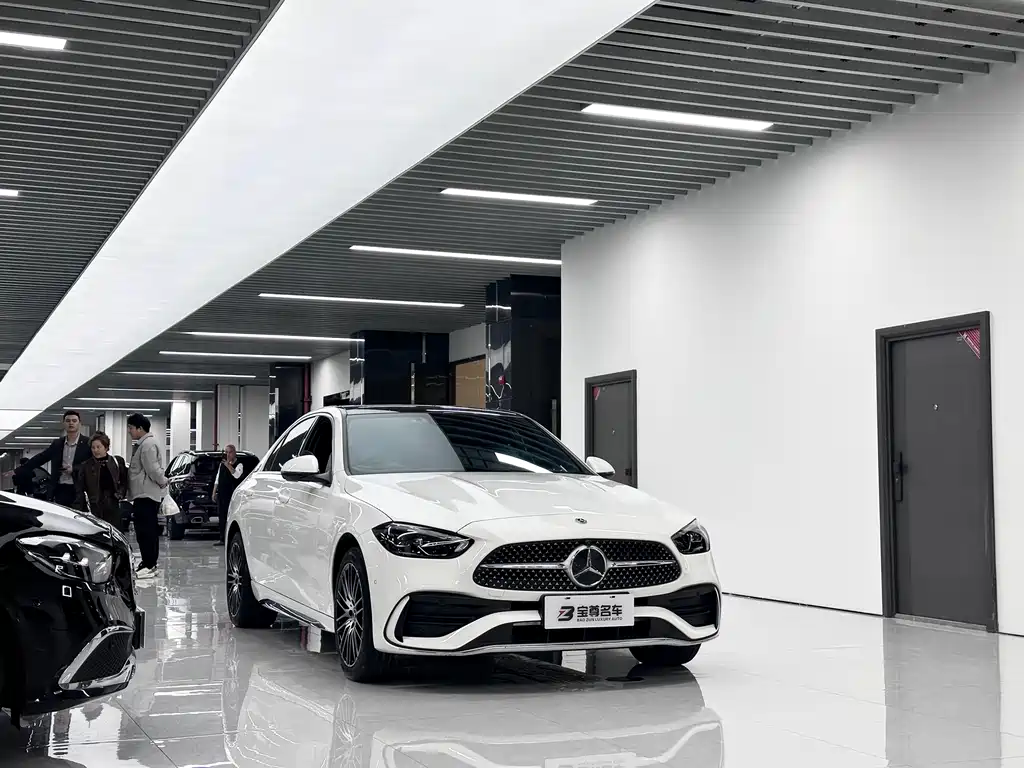 Mercedes-Benz C-Class 2025 facelift C 260 L sports version купить на сайте DeffCars