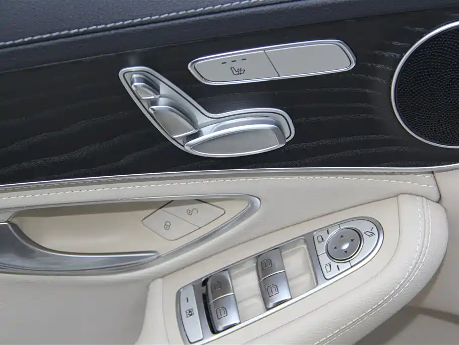 Mercedes-Benz C-Class 2019 facelift C 260 L sports version купить на сайте DeffCars