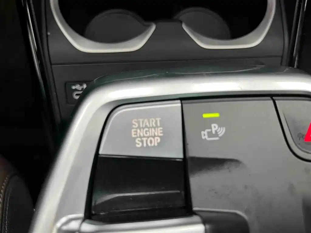 BMW X1 2023 sDrive20Li X Design Package купить на сайте DeffCars