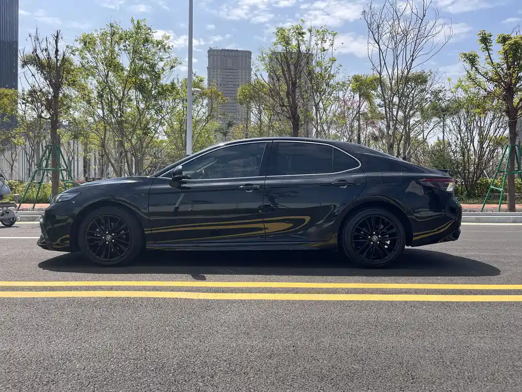 Camry 2022 2.0S Knight Edition купить на сайте DeffCars
