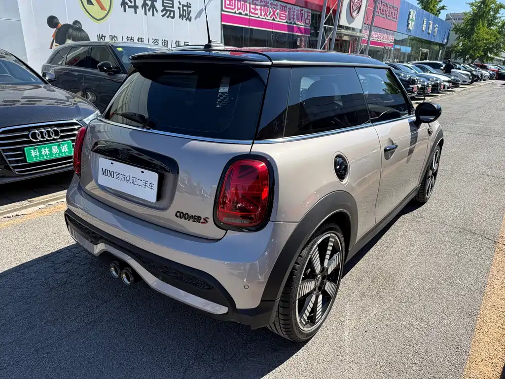 MINI 2022 2.0T COOPER S Artist купить на сайте DeffCars