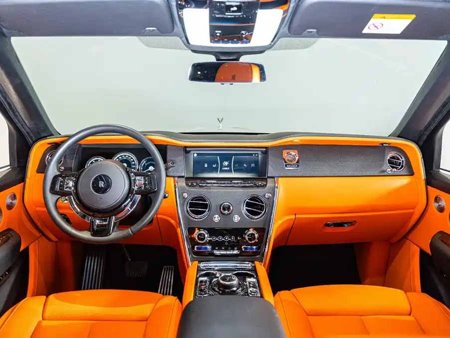Cullinan 2018 four-seat version купить на сайте DeffCars
