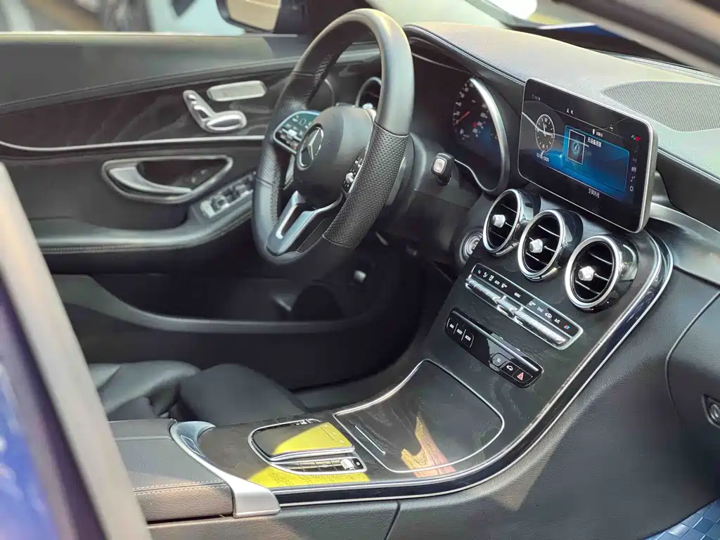 Mercedes-Benz C-Class 2019 facelift C 260 L sports version купить на сайте DeffCars