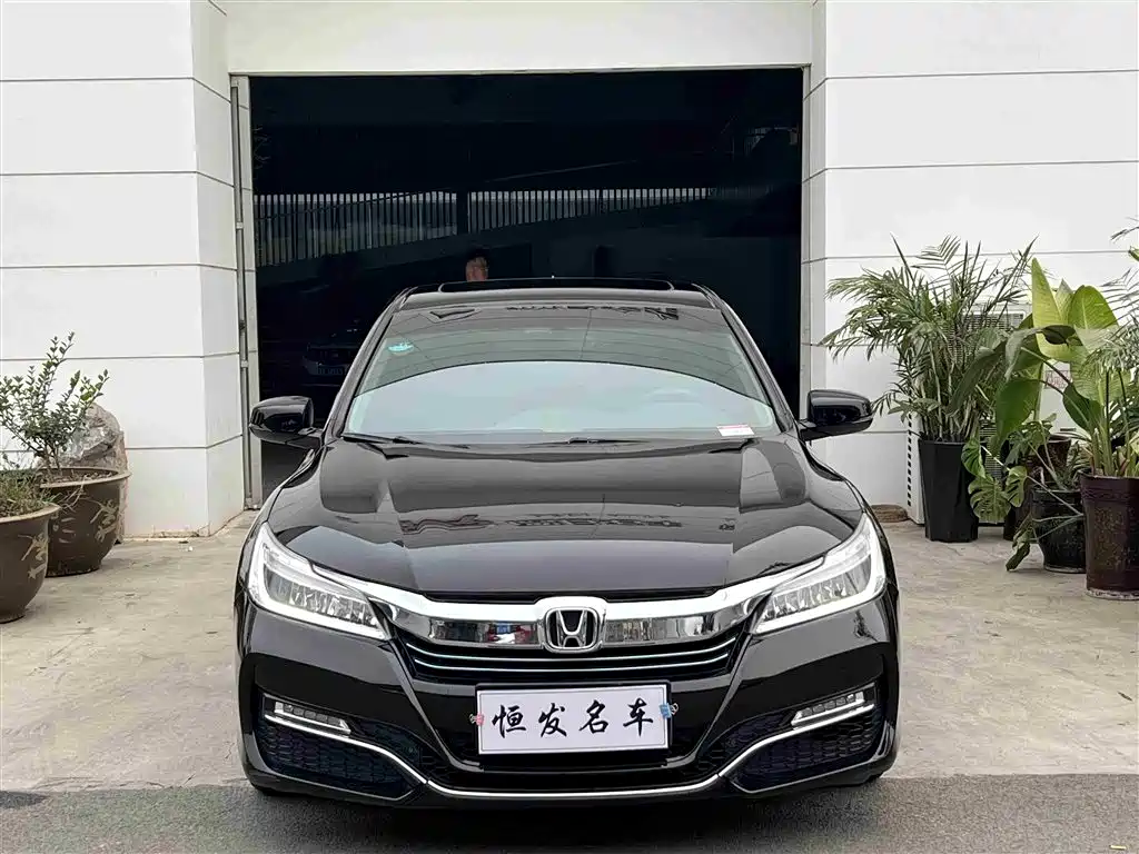 Accord 2016 Hybrid 2.0L Ruiku Edition купить на сайте DeffCars