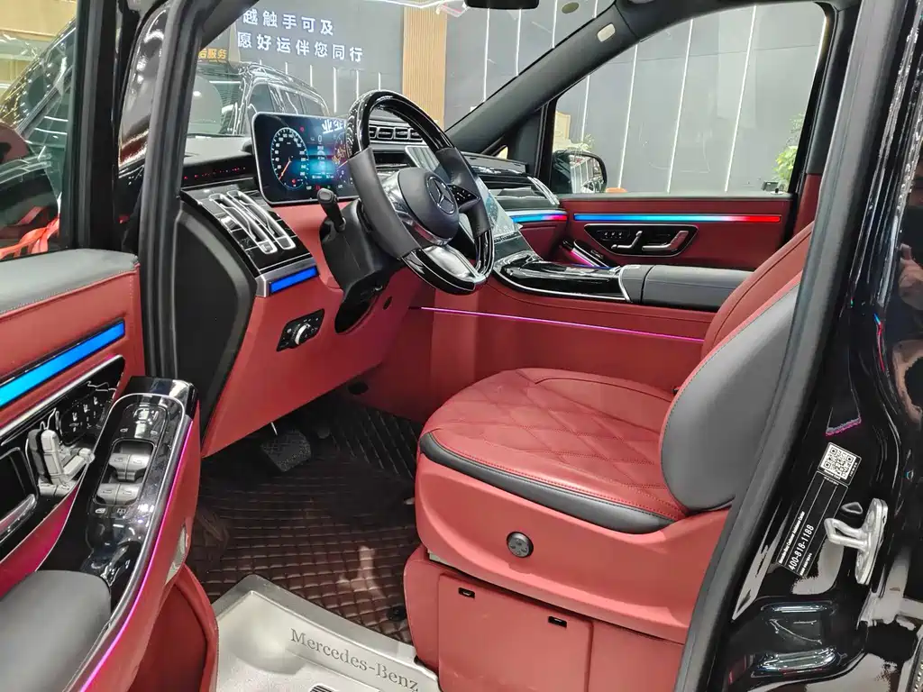 Vito 2024 2.0T Business Edition 7 seats купить на сайте DeffCars