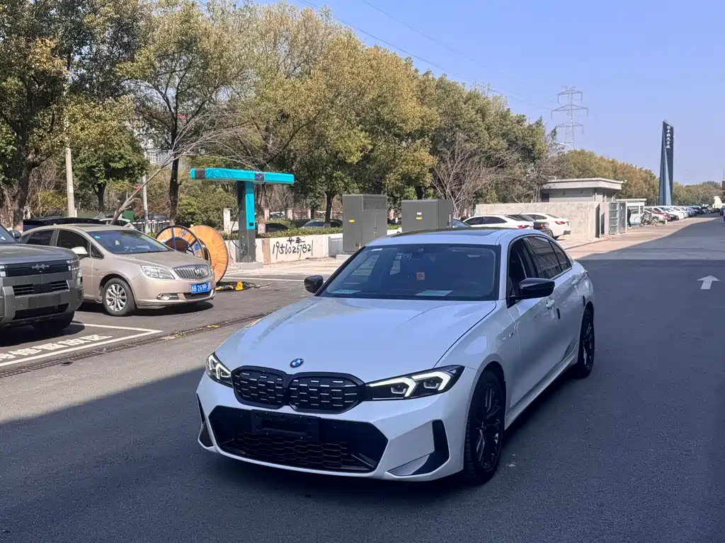 BMW 3 Series 2023 325Li M Sports Package купить на сайте DeffCars