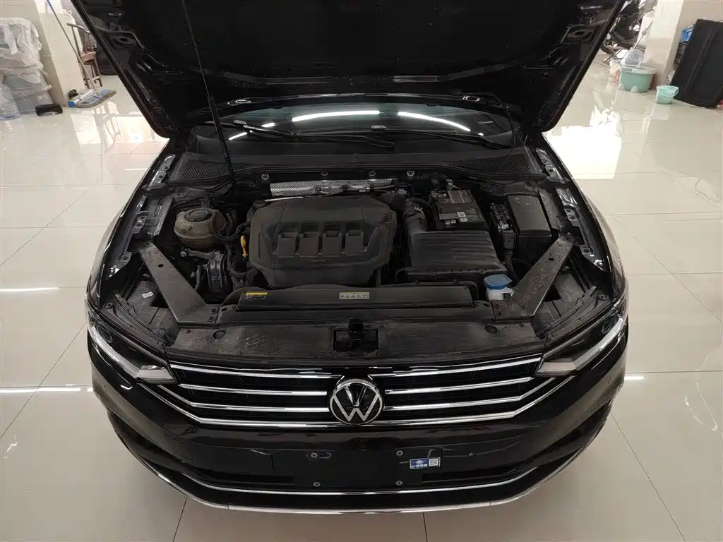 Magotan 2020 330TSI DSG leading model купить на сайте DeffCars