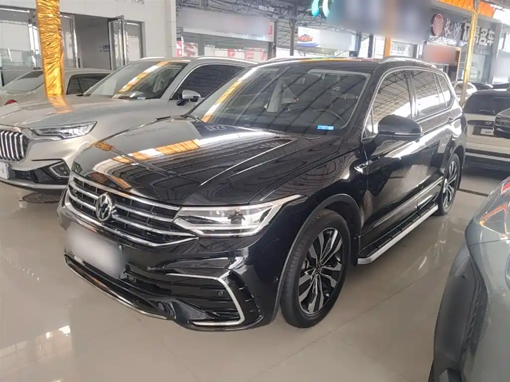 Tiguan L 2022 330TSI automatic two-wheel drive R-Line version купить на сайте DeffCars
