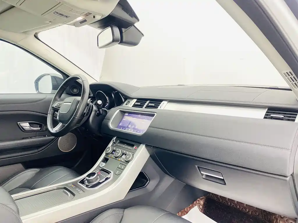 Range Rover Evoque 2018 240PS SE Zhiyao Edition купить на сайте DeffCars