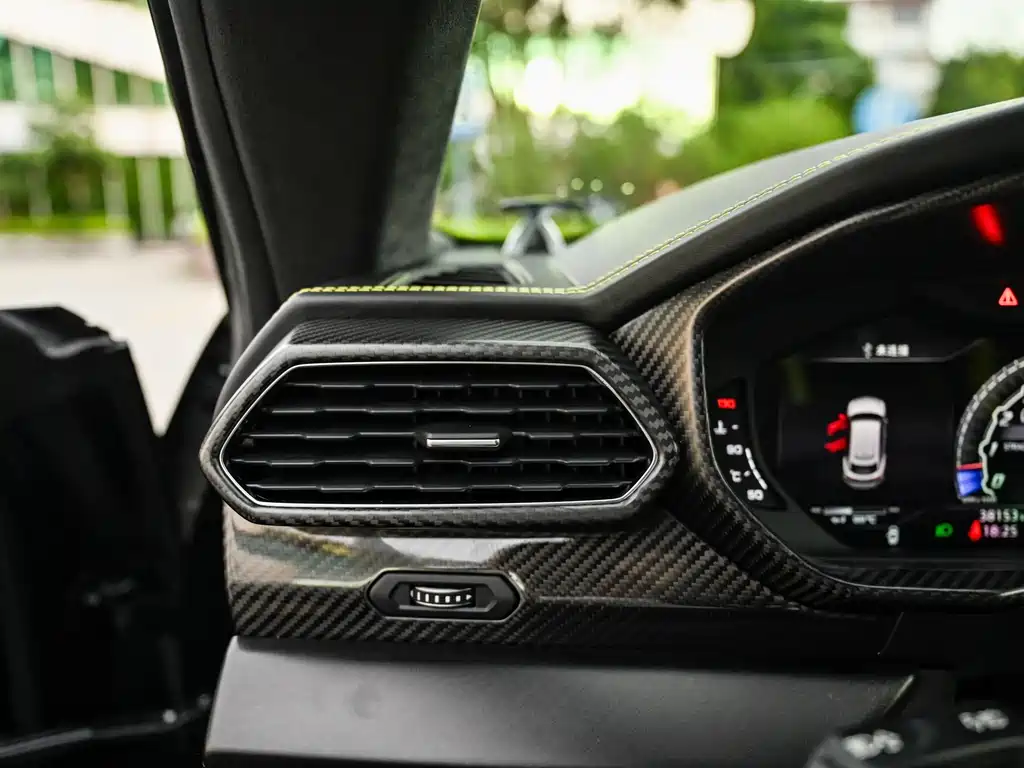 Urus 2021 4.0T V8 купить на сайте DeffCars