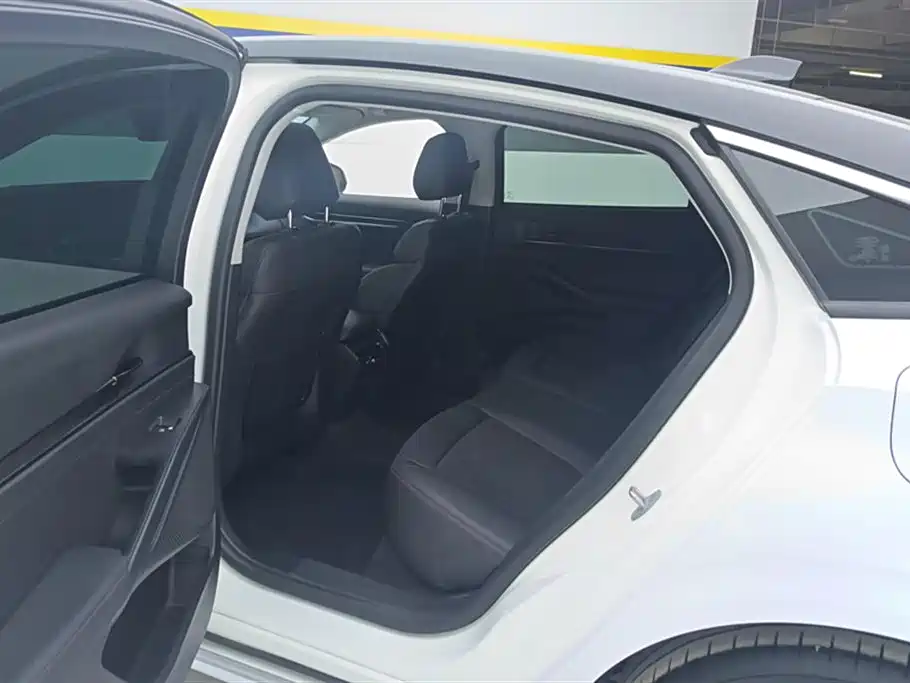 Mondeo 2022 facelift EcoBoost 245 luxury model купить на сайте DeffCars