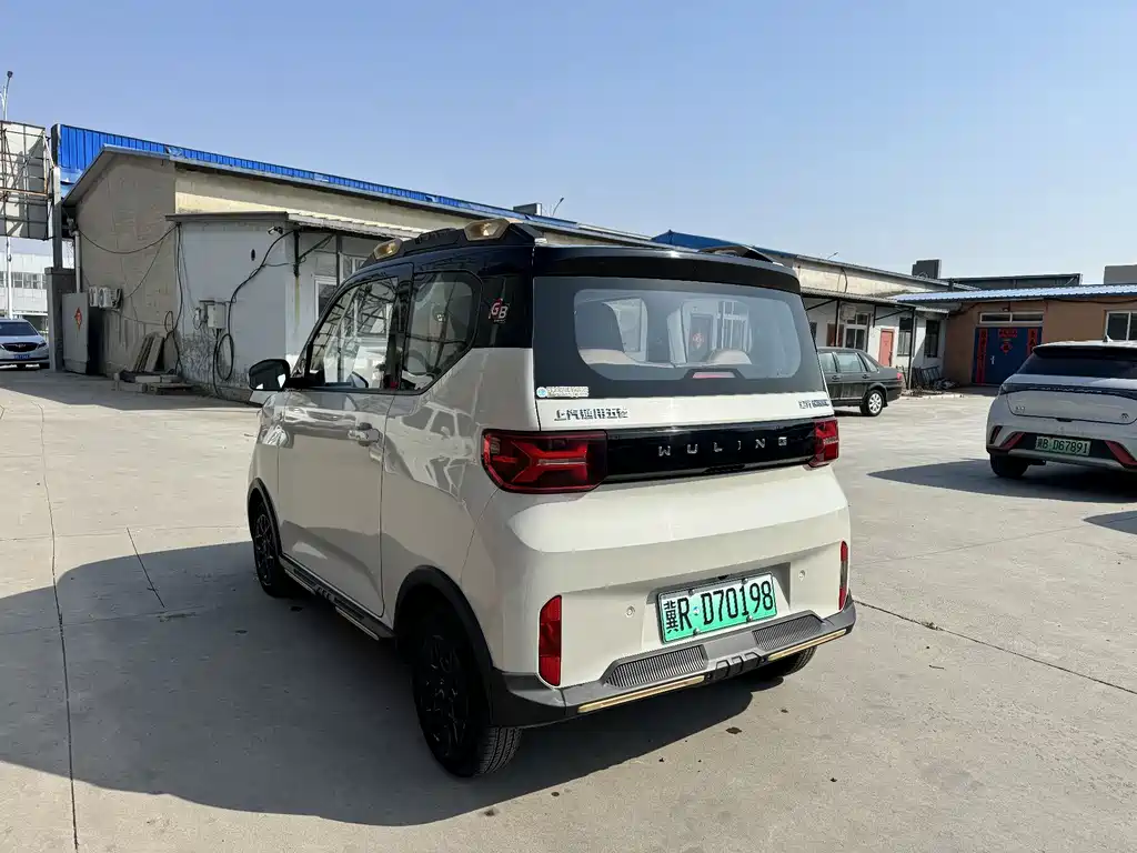Hongguang MINIEV 2022 GAMEBOY 200km fun model lithium iron phosphate купить на сайте DeffCars